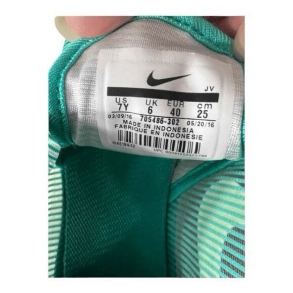 Nike Roshe One Flight Weight GS HYPER TURQ/CLEAR JADE Shoes Size 7Y Unisex Youth - Picture 10 of 13